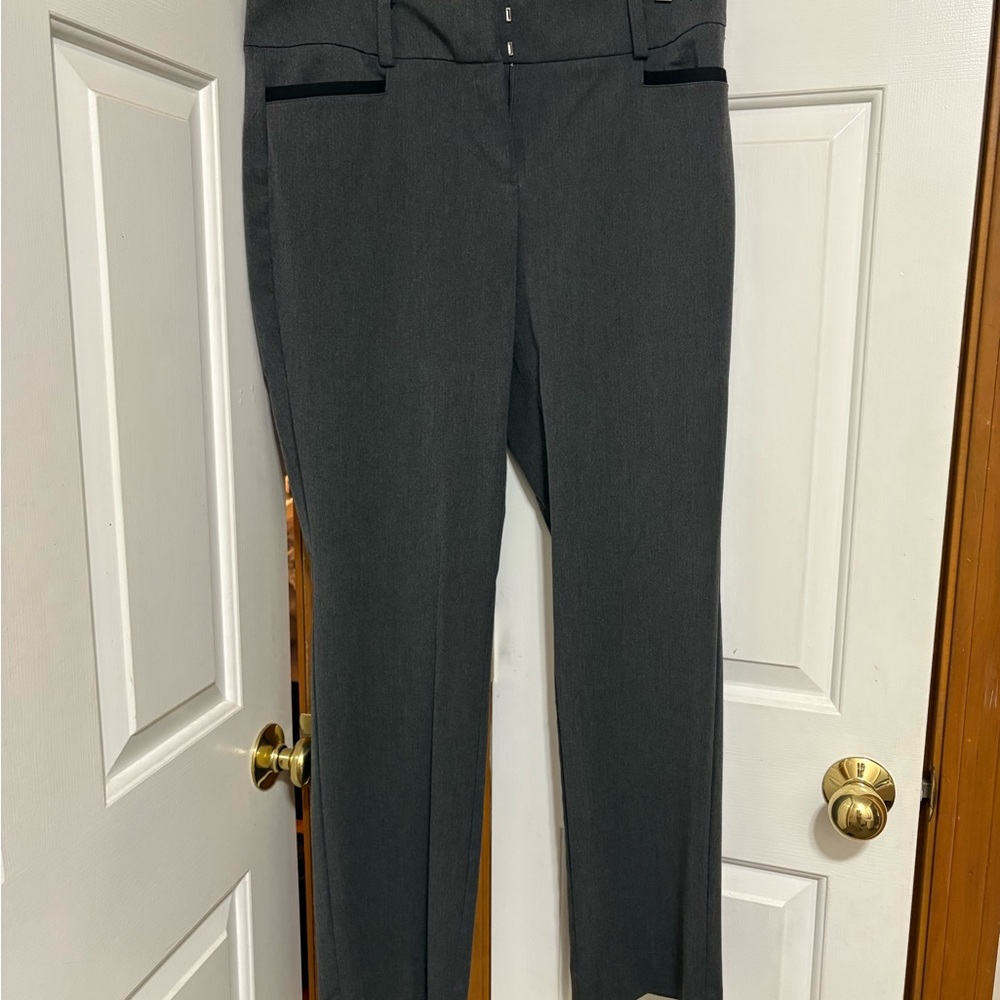 New York & CO Women's Gray Stretch Pants